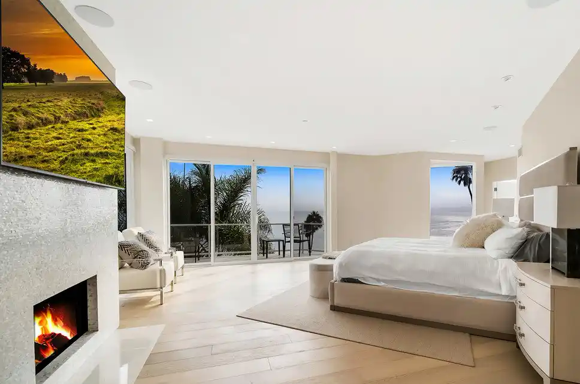 Castellamare bedroom opening to the terrace